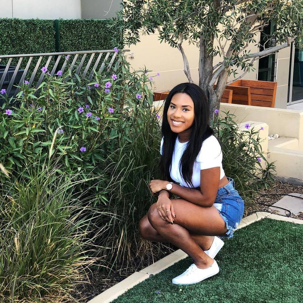 Meet your Posher, Tanisha